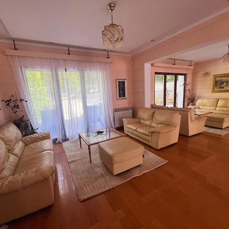 Villa Royal View *